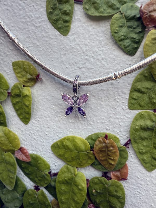 Charm 7 Mariposa Lila